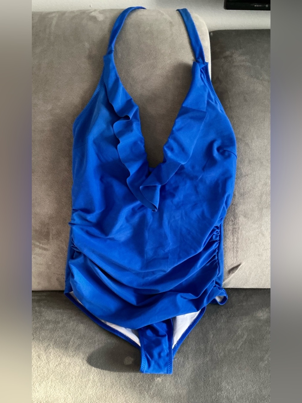 Flattering Royal Blue Ruffle One-Piece Swimsuit💙